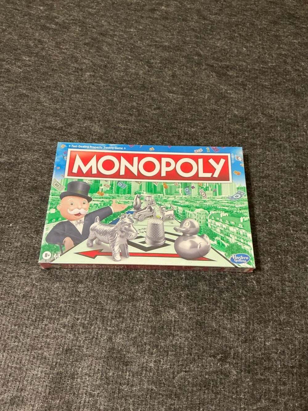Hasbro Gaming Monopoly Classic Fast-Dealing Property Trading Board Game